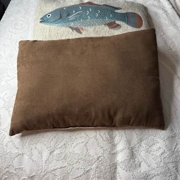 Better Homes & Gardens Oblong Fish‎ Decorative Pillow, Multi-Color Set of 2 - Picture 4 of 6